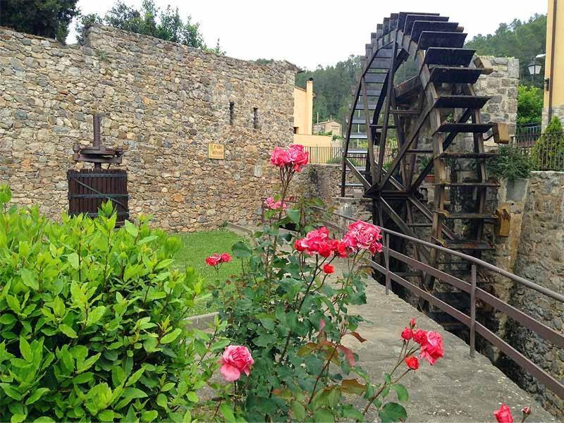 Casa Rural Cal Fuster Experience Villa Terrades Exterior photo